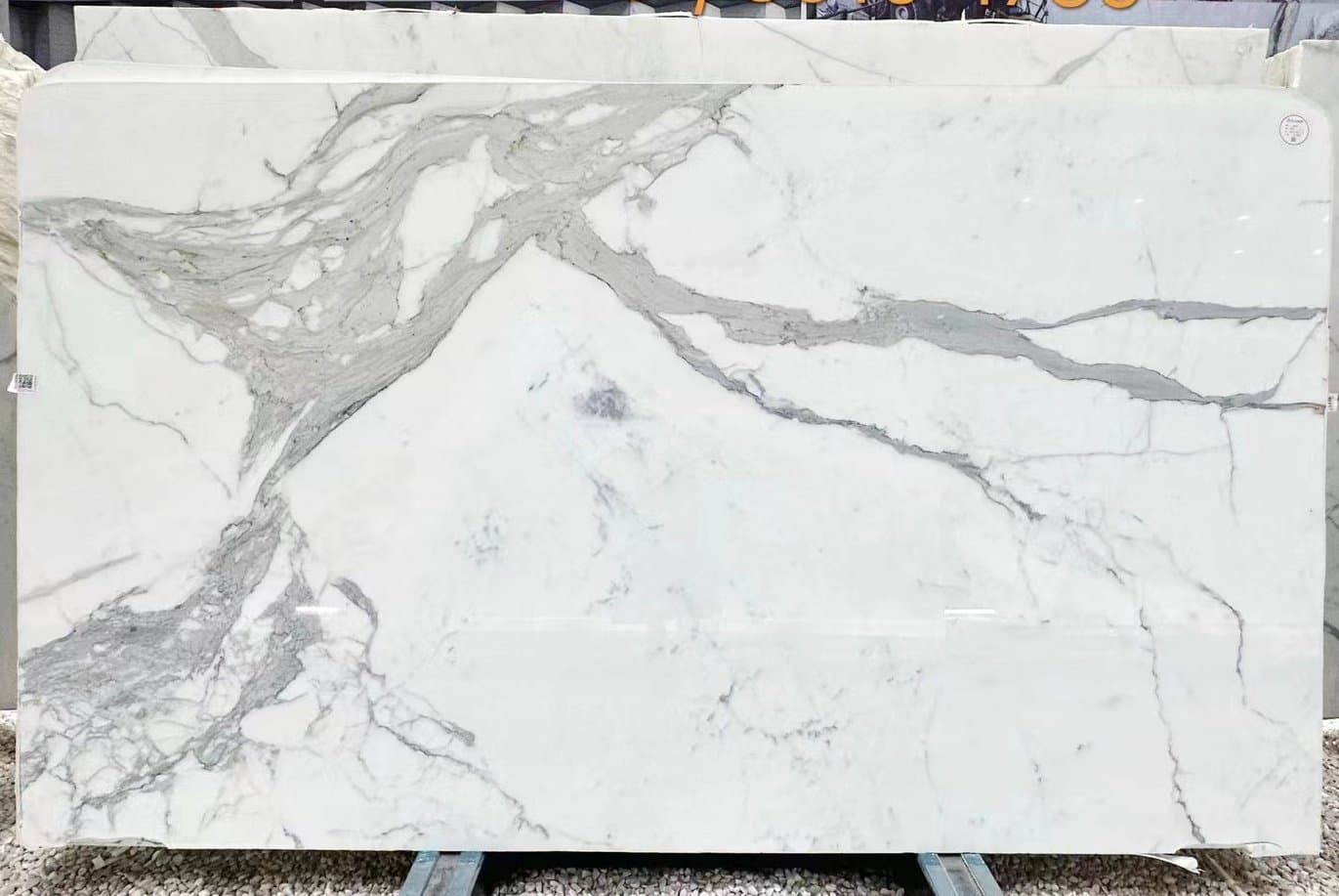 Calacatta Carrara